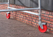 Rusztowania aluminiowe Altrex 4200-1,35x2,45- wys.robocza:5,20m, wys.podestu:3,20m - 3
